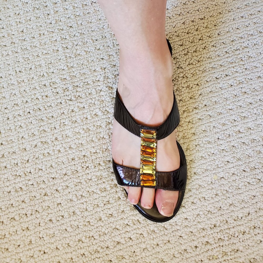 SOFFT Women's Peek Toe Sandal/Mule  Brown Leather Sz 6.5 w/Embellishment NEW!
